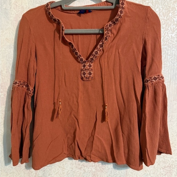 Aeropostale Tops - Aeropostale Terracotta Boho, Flared Sleeves, Tassel Tie Blouse Sz XS